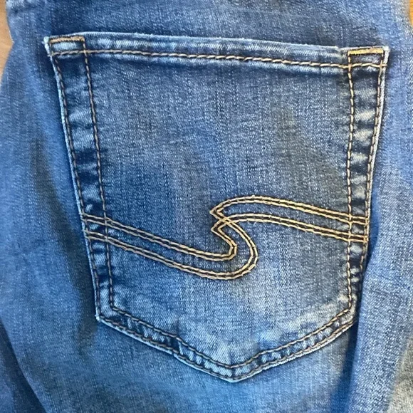 Silver Grayson Jeans - Picture 6 of 7